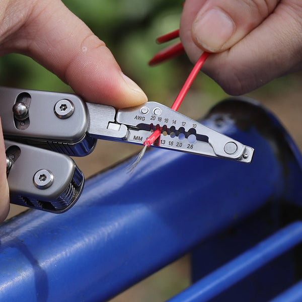 Wire Stripper - Short, 2 Slots - ROXON